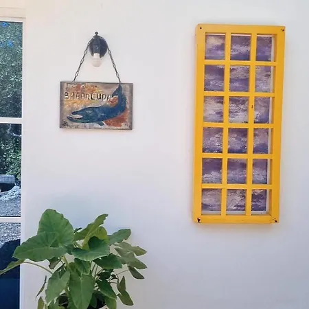 El Refugio Del Tiburón Pensión *