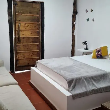 El Refugio Del Tiburon *