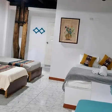 Guest house El Refugio Del Tiburon Cartagena