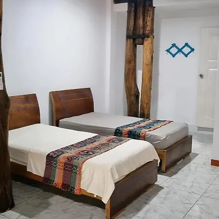 El Refugio Del Tiburon *